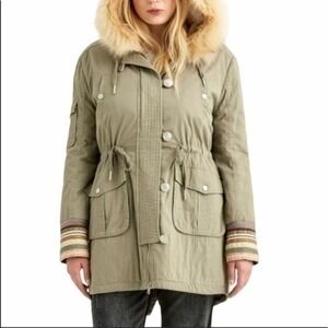 BOUNDLESS NORTH (BNCI)
Faux Fur Trim Woodland Anorak In Truffle Size XS NWT
